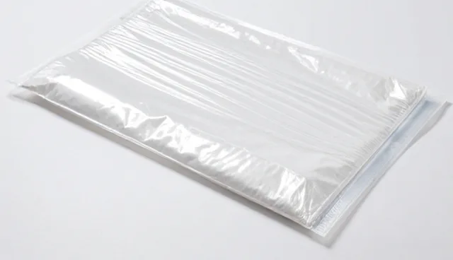 缠绕膜使用中防潮塑料袋选择依据分析